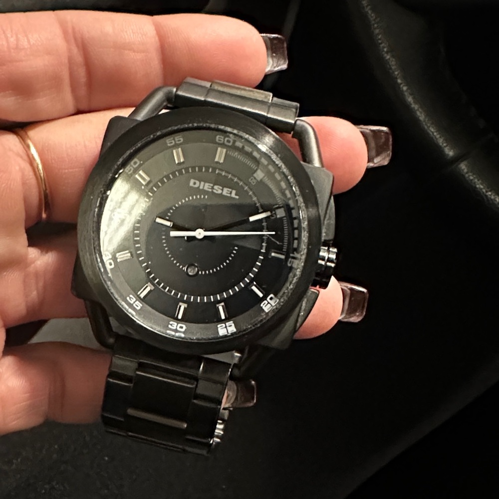 Men's Diesel Descender Blackout Date Display Watch DZ1580 - Picture 2 of 6